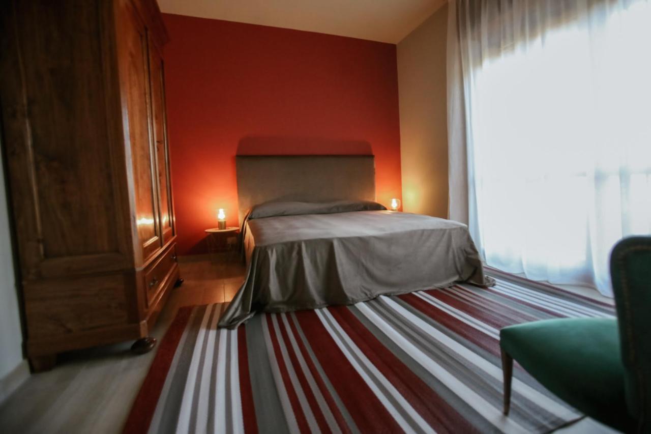 Bed and Breakfast CA’du LIN à Cisterna dʼAsti Extérieur photo