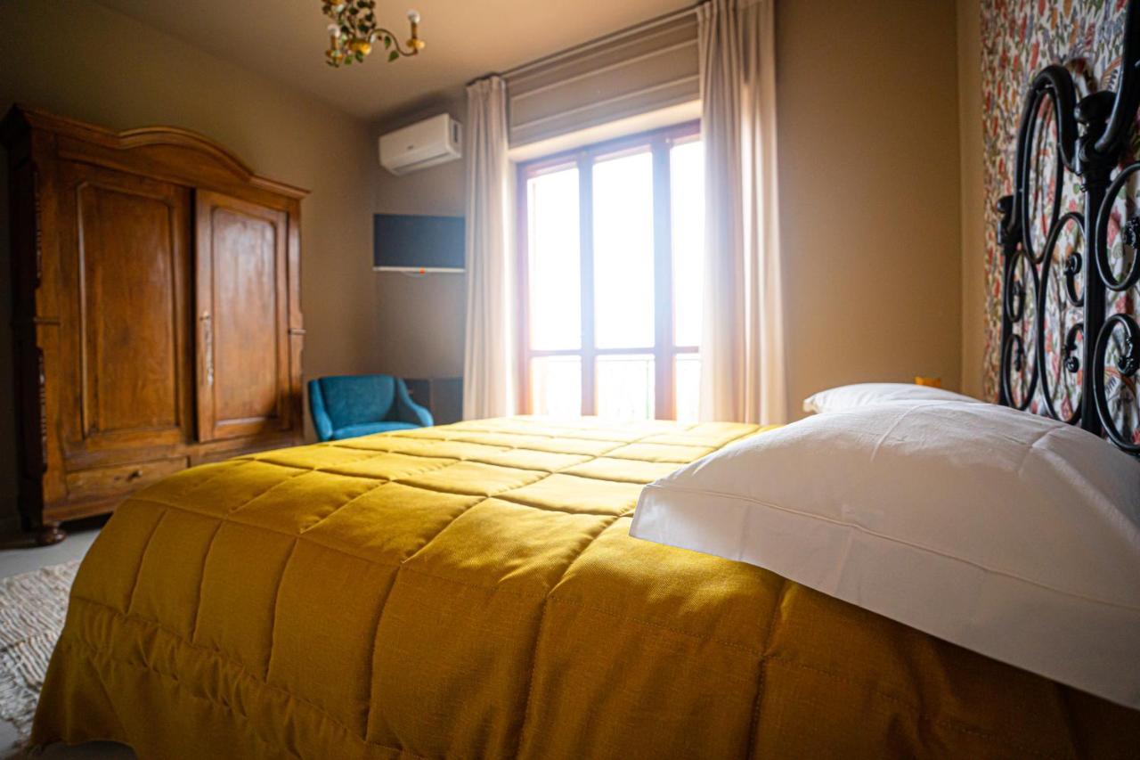 Bed and Breakfast CA’du LIN à Cisterna dʼAsti Extérieur photo