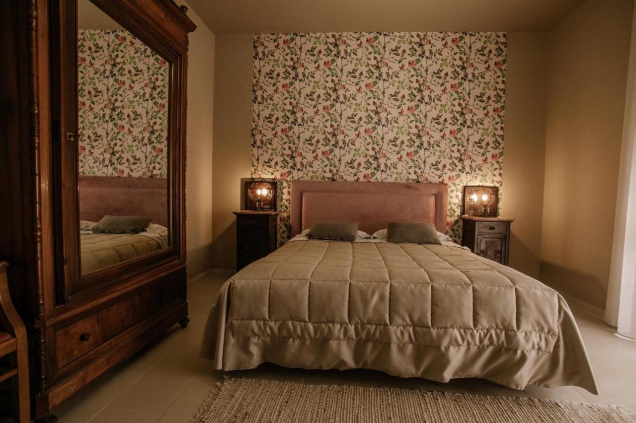 Bed and Breakfast CA’du LIN à Cisterna dʼAsti Extérieur photo